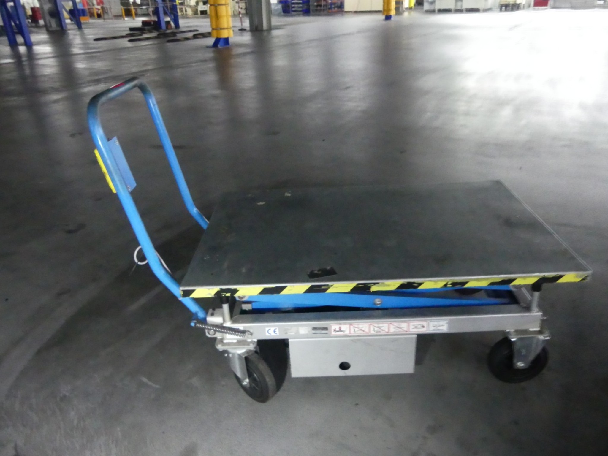 Centra obróbcze, maszyny do obróbki metalu i linie produkcyjne z branży motoryzacyjnej-2