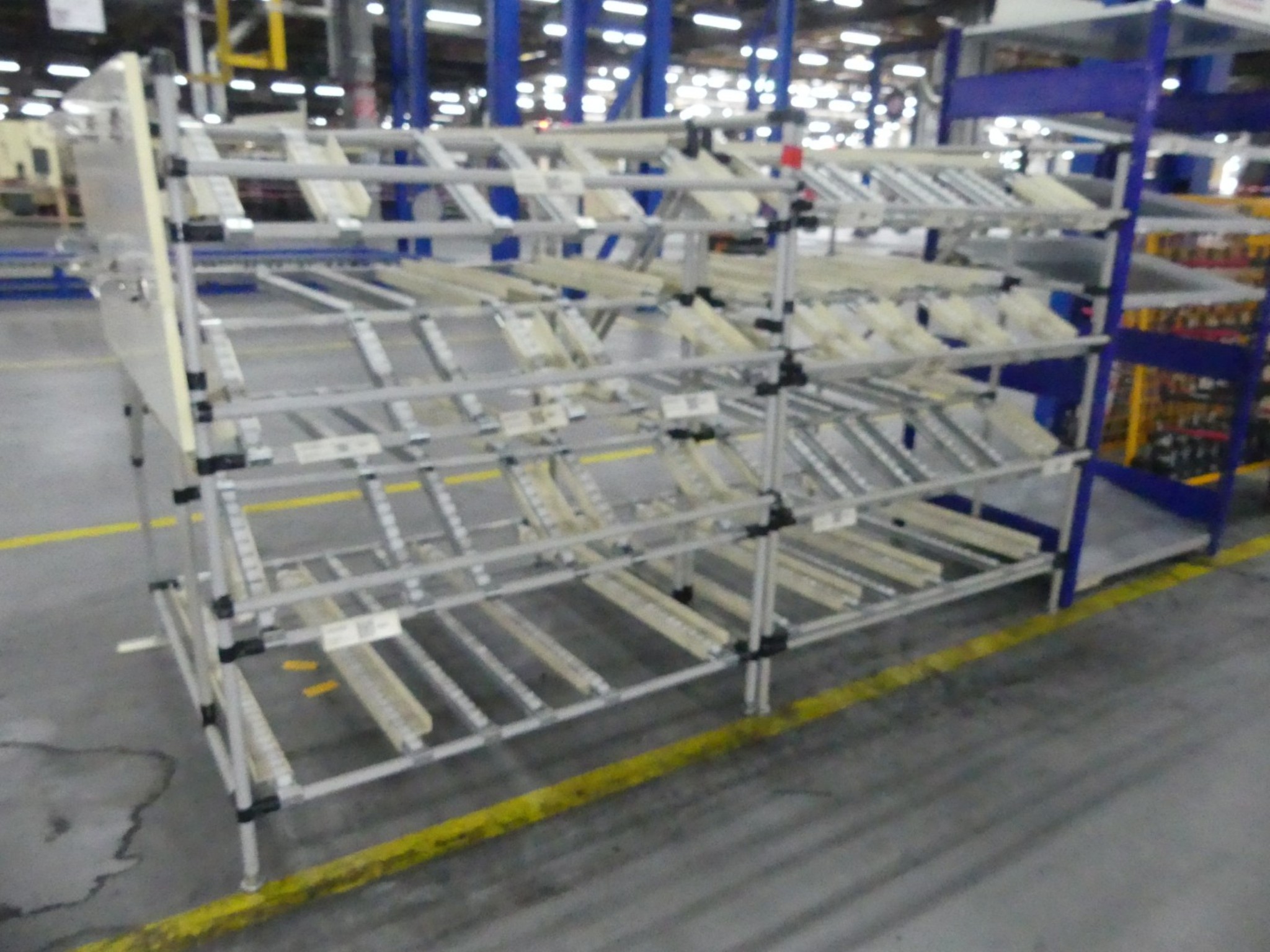 Centra obróbcze, maszyny do obróbki metalu i linie produkcyjne z branży motoryzacyjnej-2