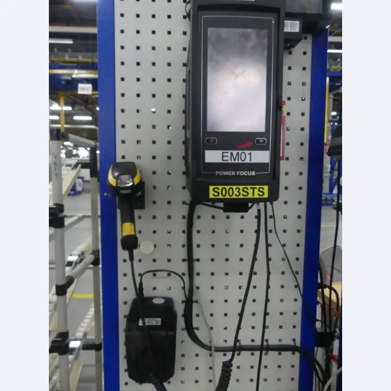 Centra obróbcze, maszyny do obróbki metalu i linie produkcyjne z branży motoryzacyjnej-2