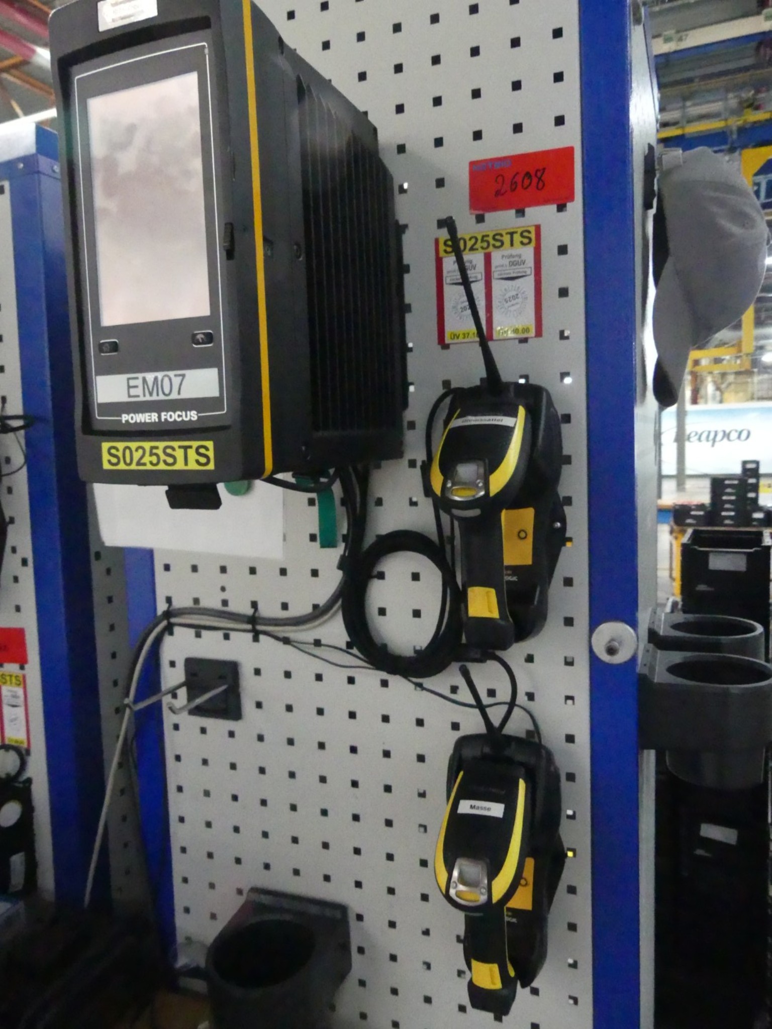Centra obróbcze, maszyny do obróbki metalu i linie produkcyjne z branży motoryzacyjnej-2