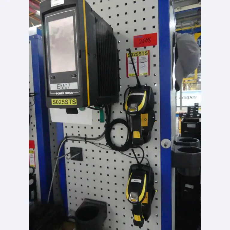 Centra obróbcze, maszyny do obróbki metalu i linie produkcyjne z branży motoryzacyjnej-2