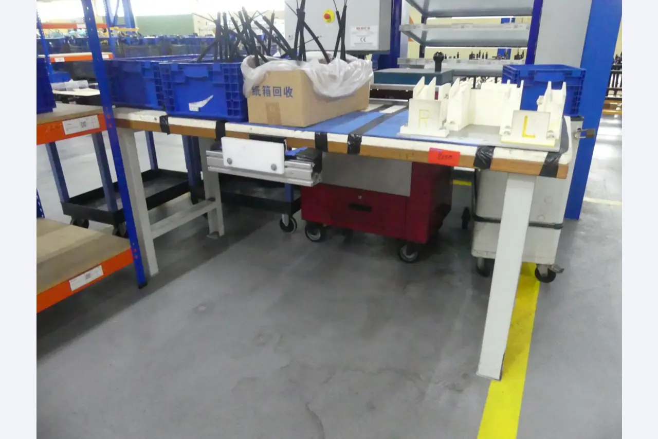 Centra obróbcze, maszyny do obróbki metalu i linie produkcyjne z branży motoryzacyjnej-1