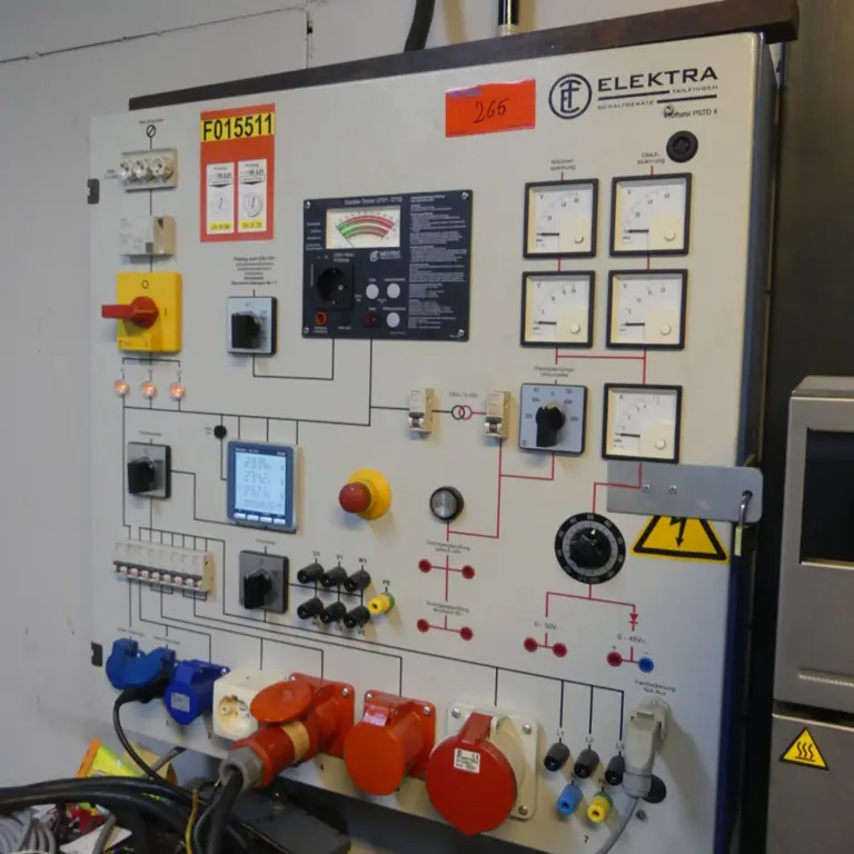 Champ d'essai Elektra