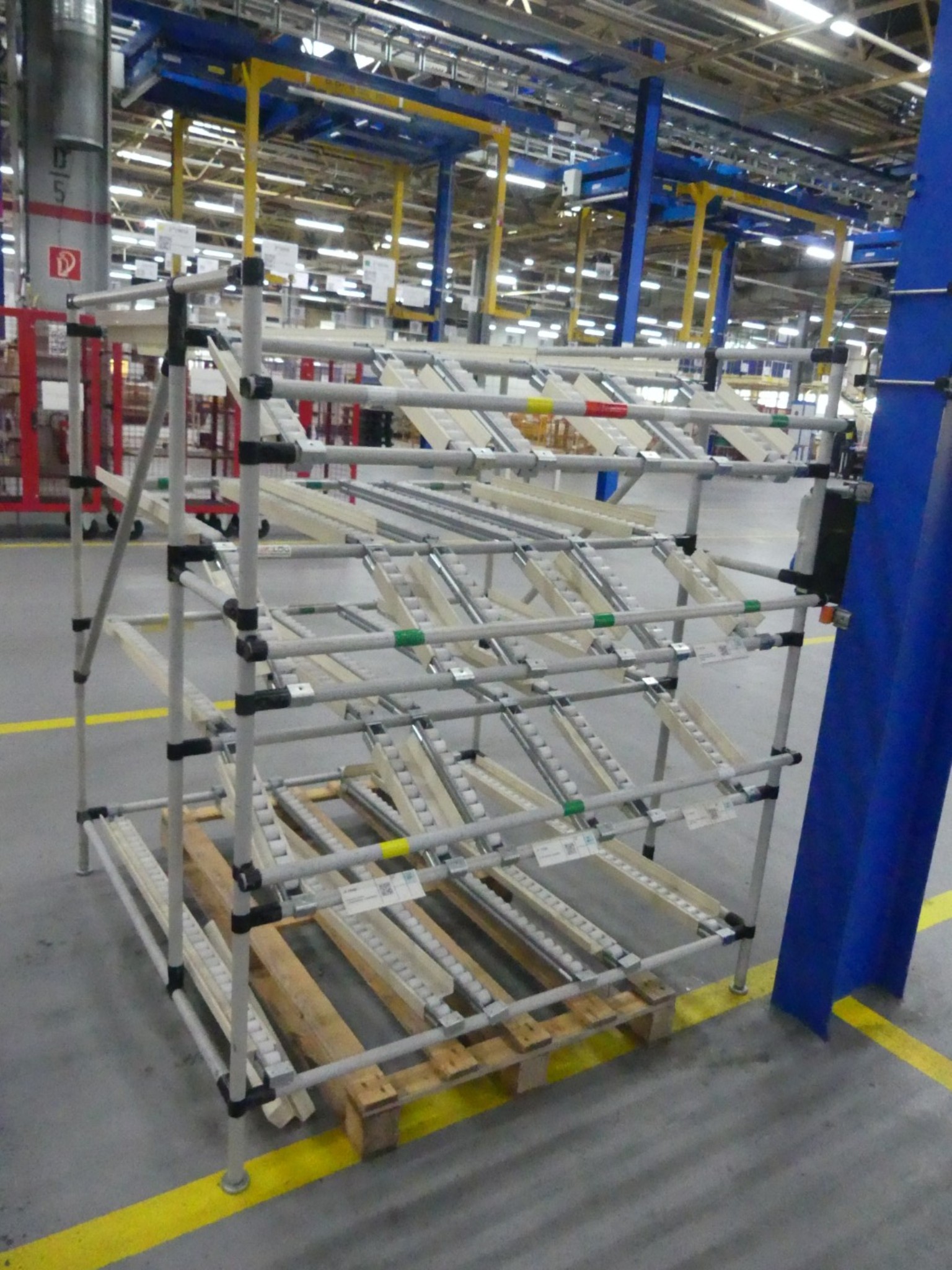 Centra obróbcze, maszyny do obróbki metalu i linie produkcyjne z branży motoryzacyjnej-1