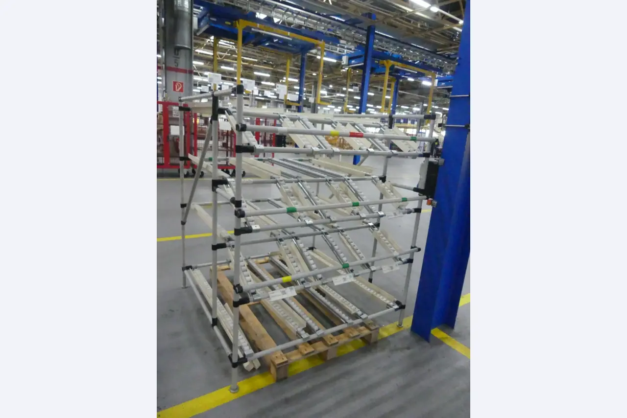 Centra obróbcze, maszyny do obróbki metalu i linie produkcyjne z branży motoryzacyjnej-1