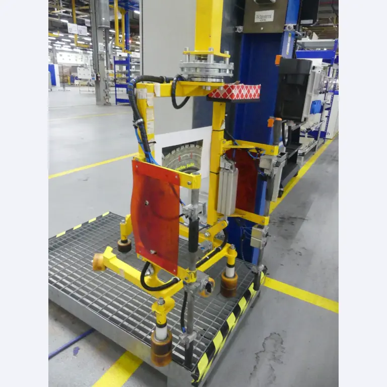Centra obróbcze, maszyny do obróbki metalu i linie produkcyjne z branży motoryzacyjnej-3