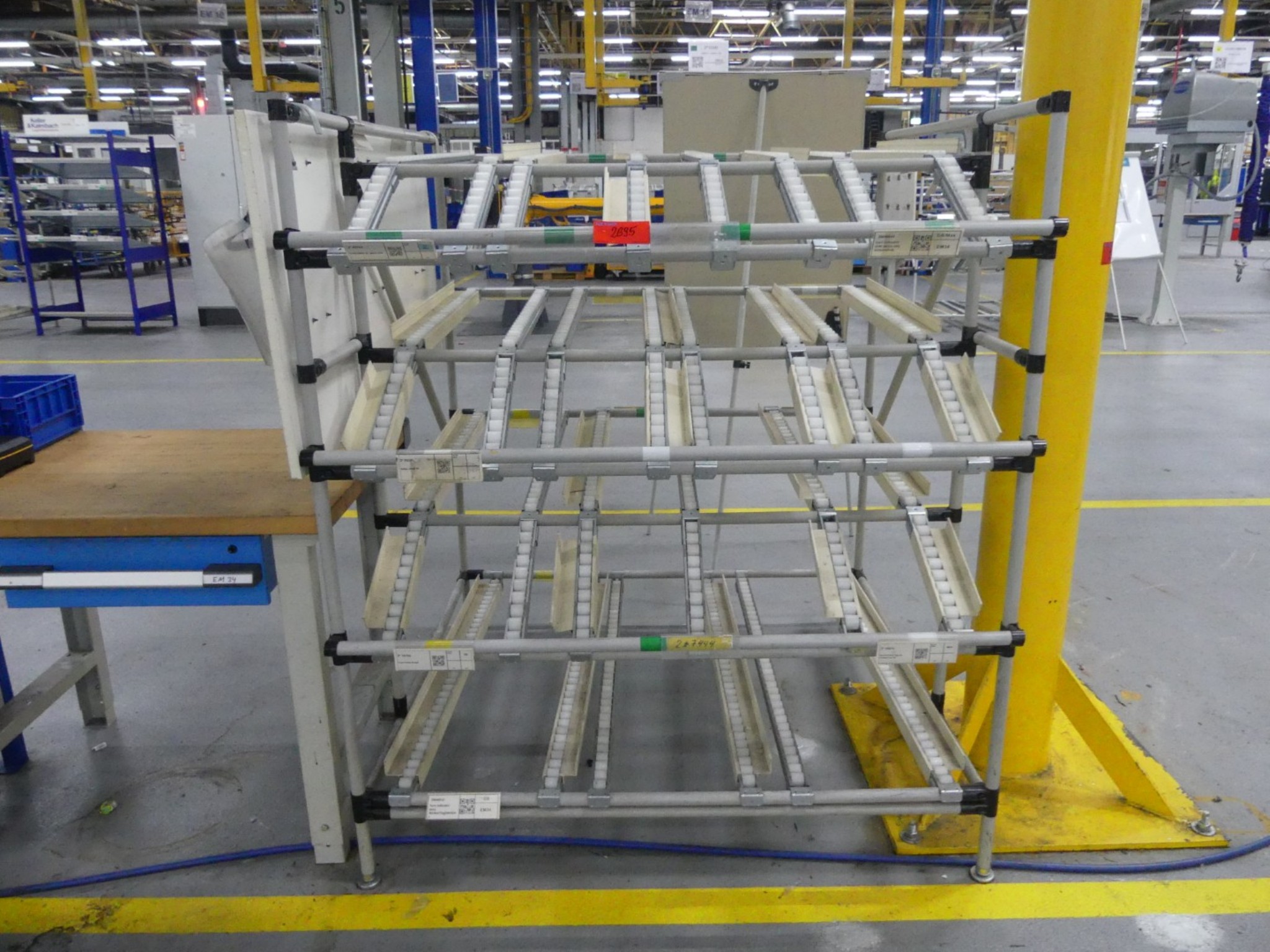 Centra obróbcze, maszyny do obróbki metalu i linie produkcyjne z branży motoryzacyjnej-1