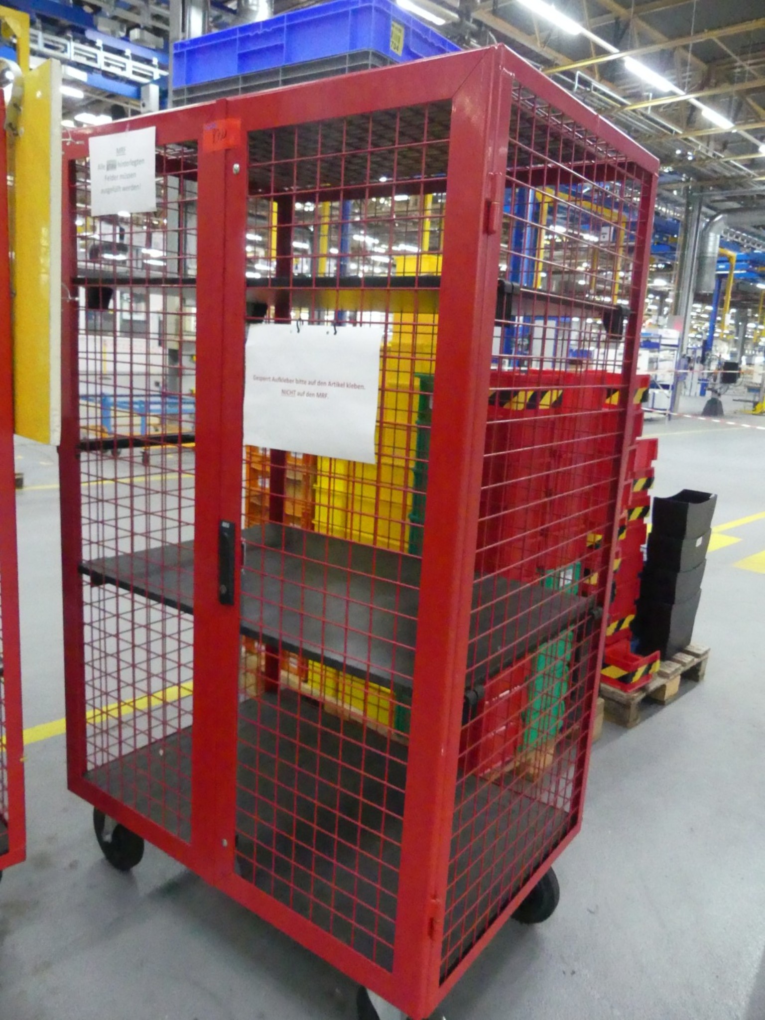 Centra obróbcze, maszyny do obróbki metalu i linie produkcyjne z branży motoryzacyjnej-1