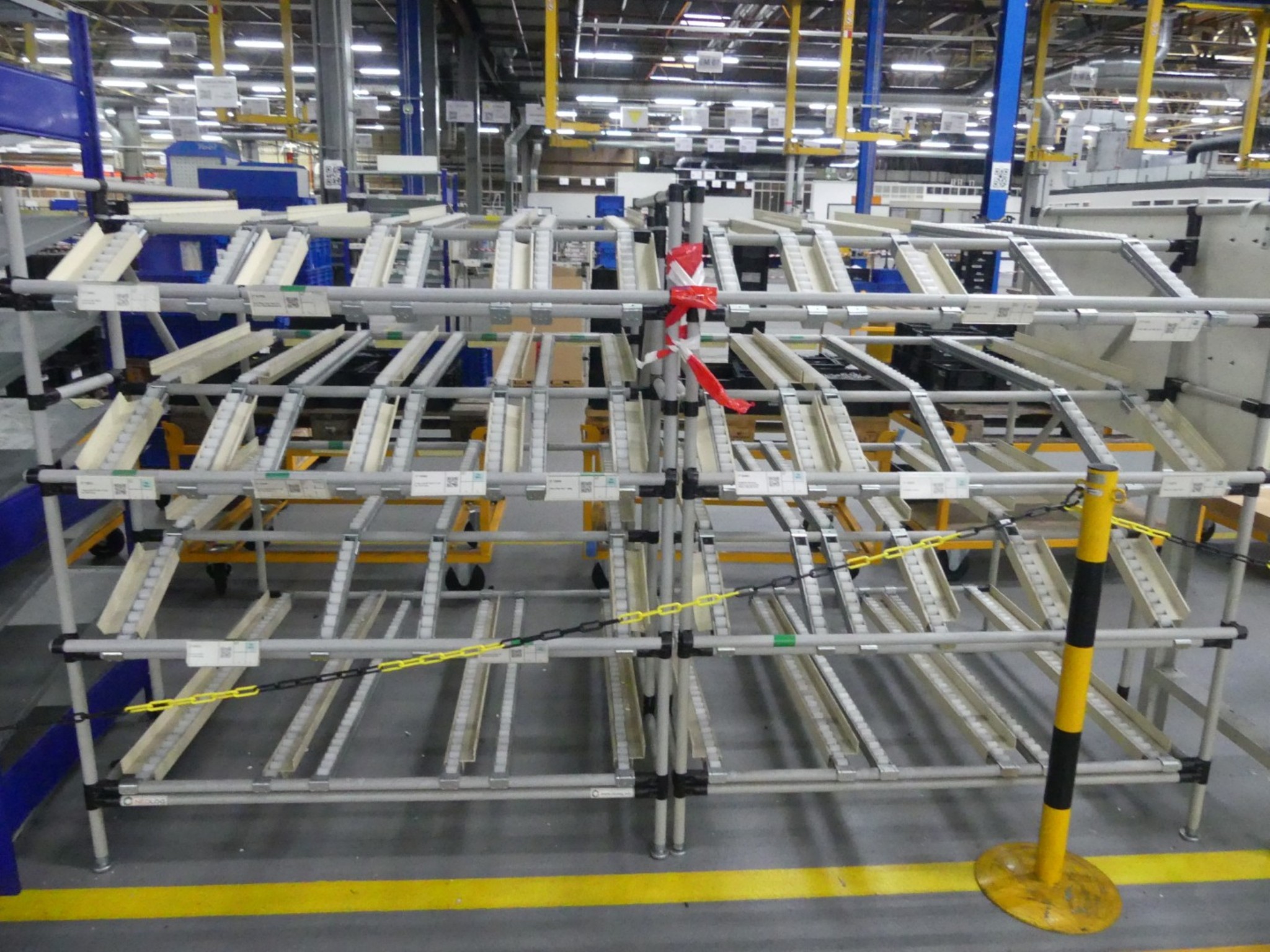 Centra obróbcze, maszyny do obróbki metalu i linie produkcyjne z branży motoryzacyjnej-1