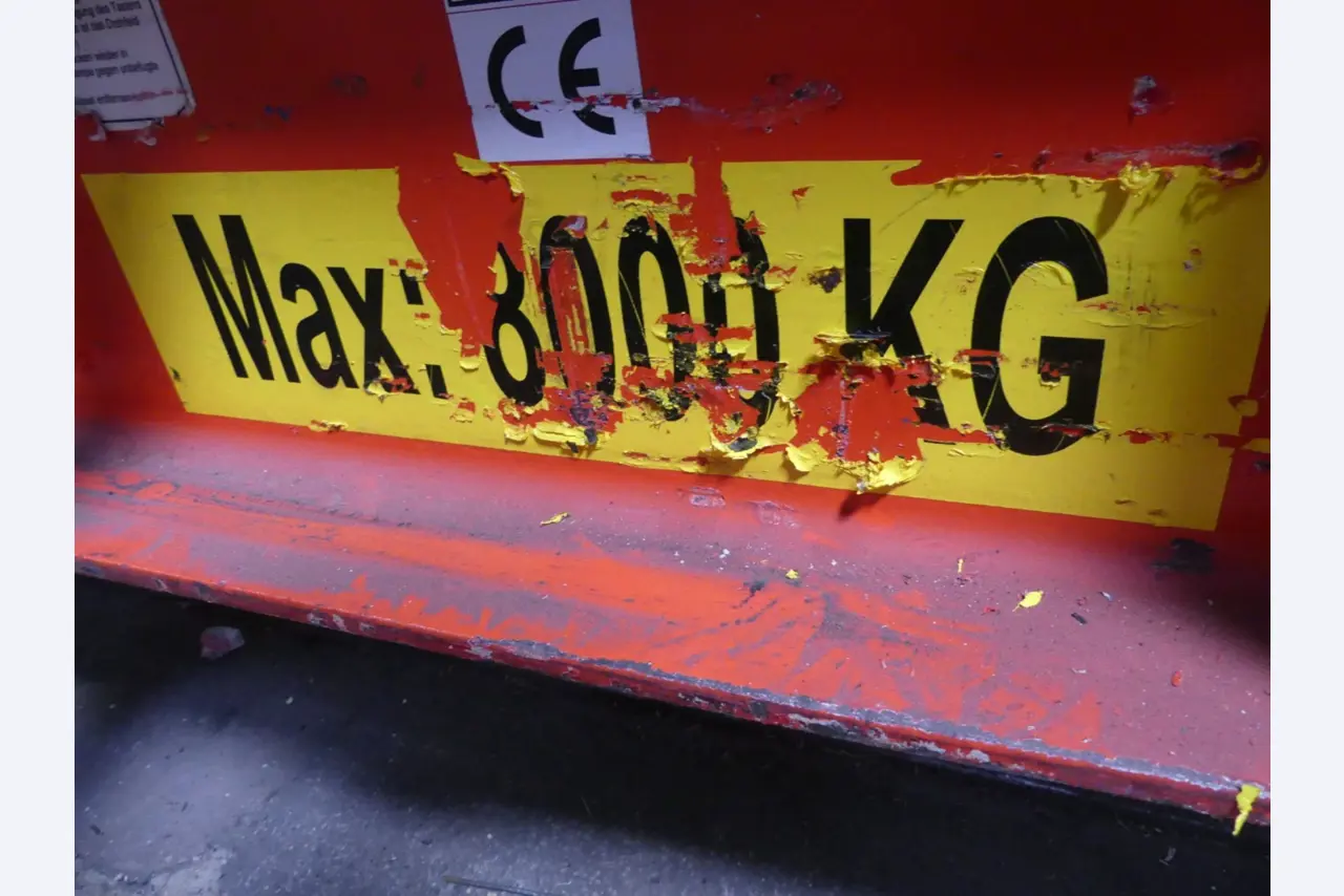 Centra obróbcze, maszyny do obróbki metalu i linie produkcyjne z branży motoryzacyjnej-3