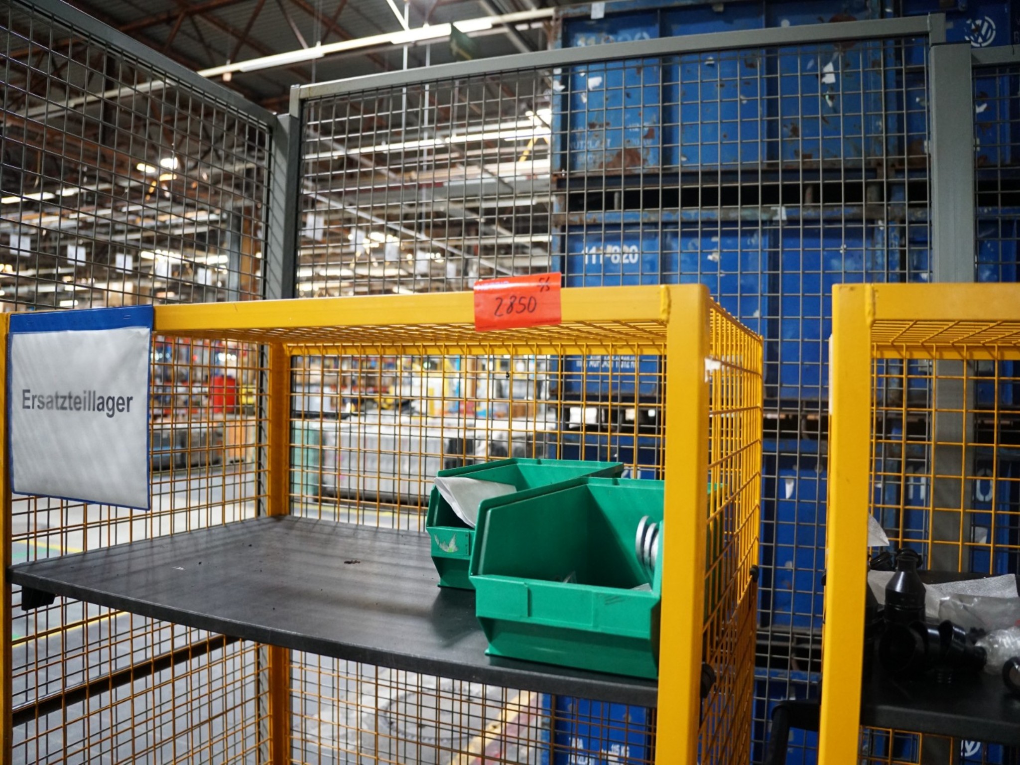 Centra obróbcze, maszyny do obróbki metalu i linie produkcyjne z branży motoryzacyjnej-3