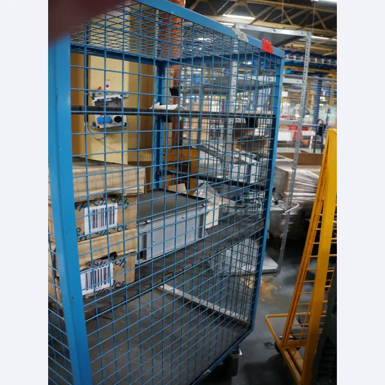 Centra obróbcze, maszyny do obróbki metalu i linie produkcyjne z branży motoryzacyjnej-1