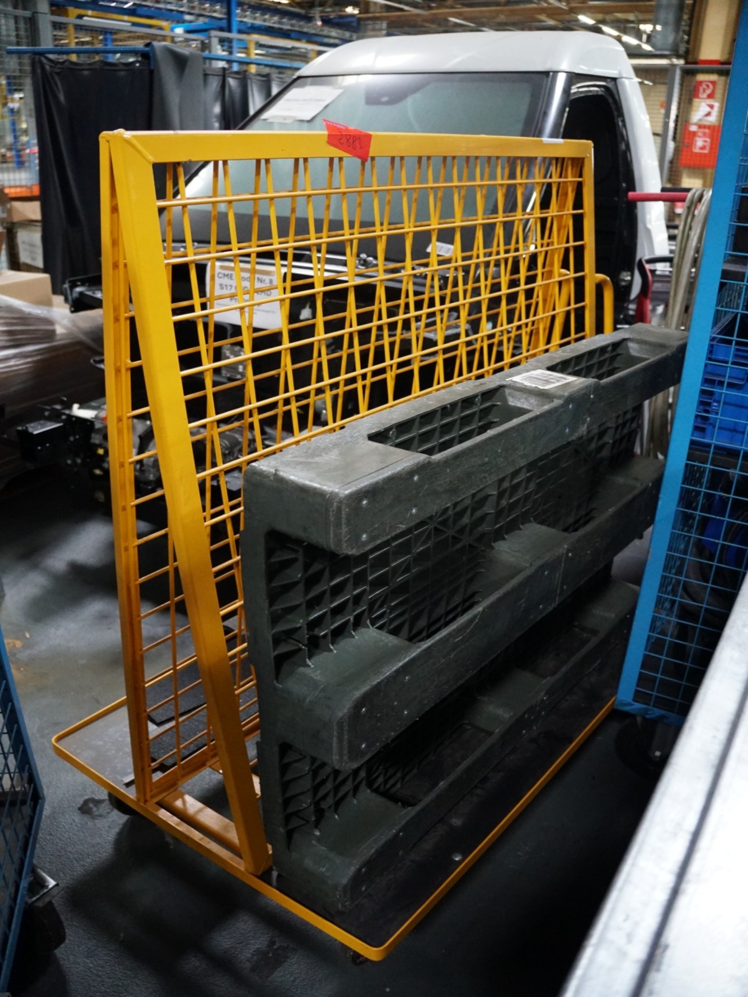 Centra obróbcze, maszyny do obróbki metalu i linie produkcyjne z branży motoryzacyjnej-1
