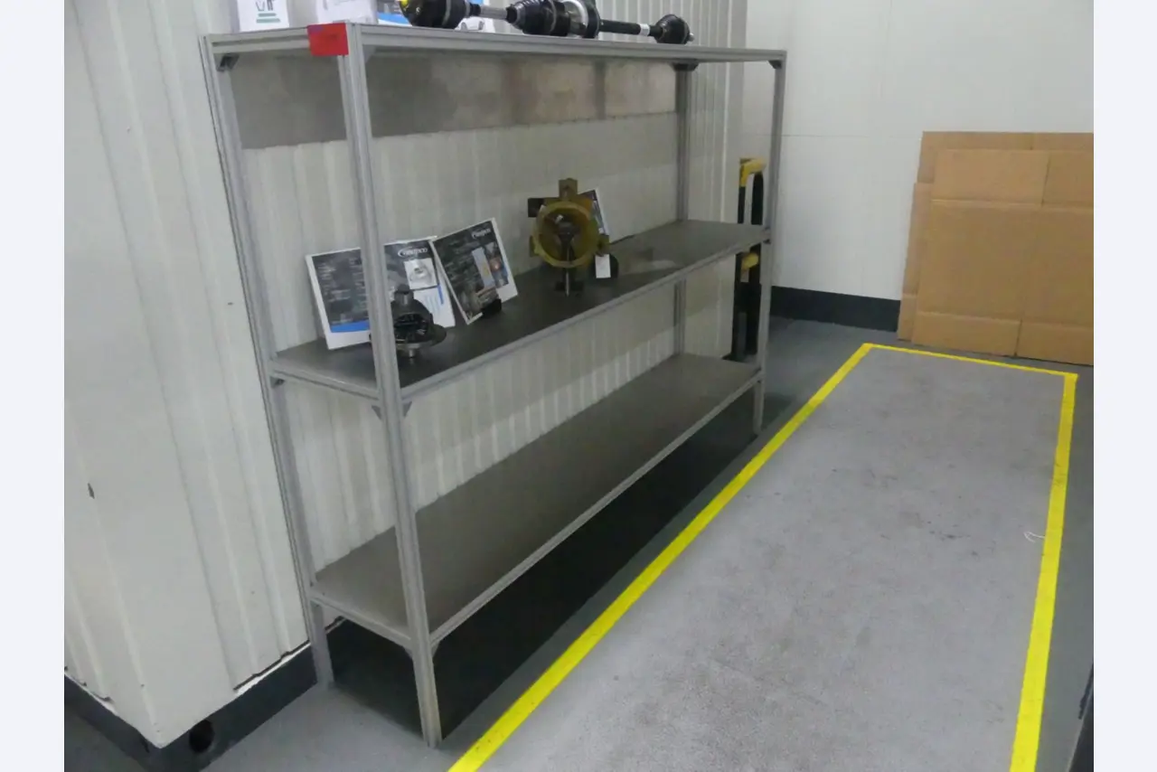 Centra obróbcze, maszyny do obróbki metalu i linie produkcyjne z branży motoryzacyjnej-1