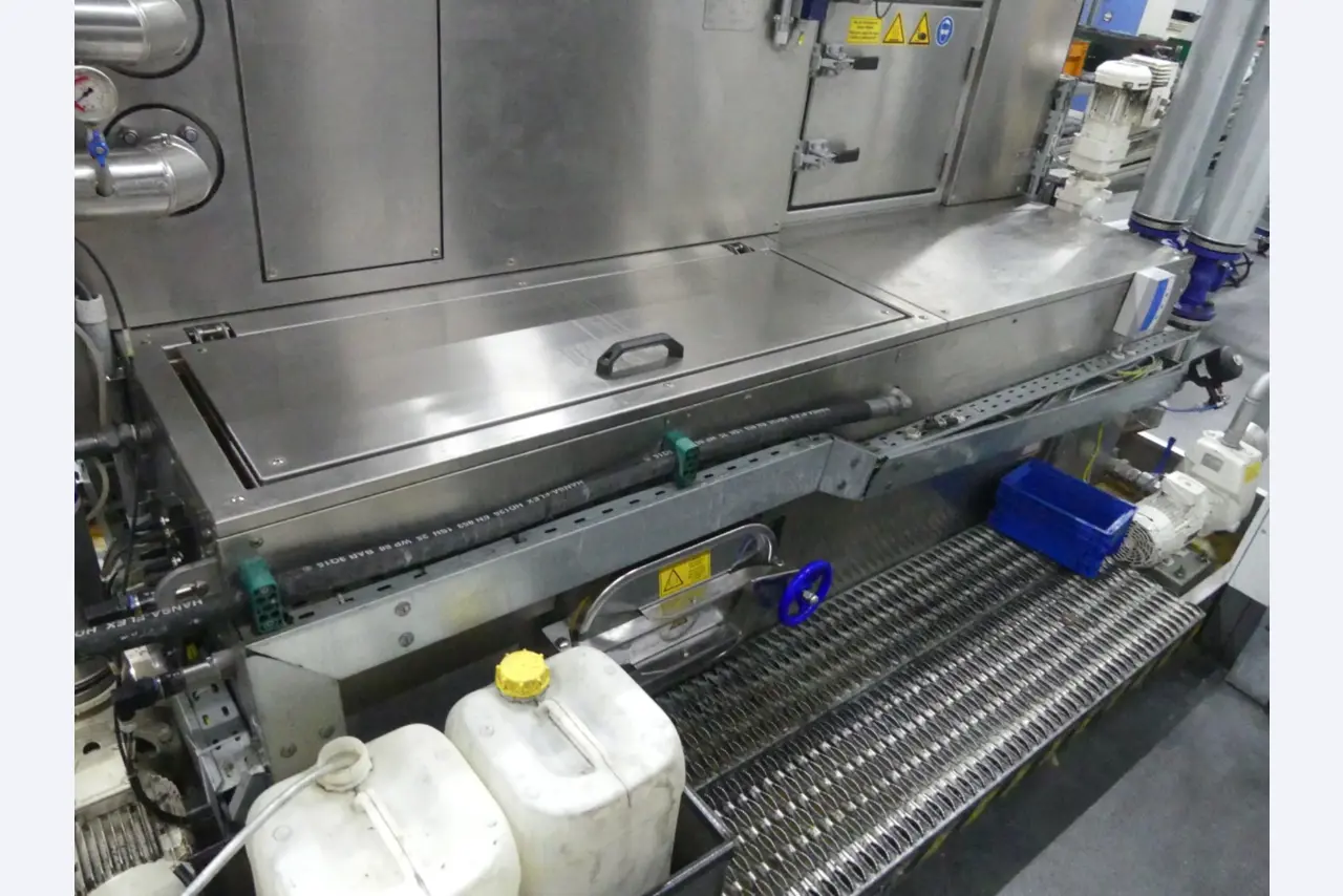 Centra obróbcze, maszyny do obróbki metalu i linie produkcyjne z branży motoryzacyjnej-6