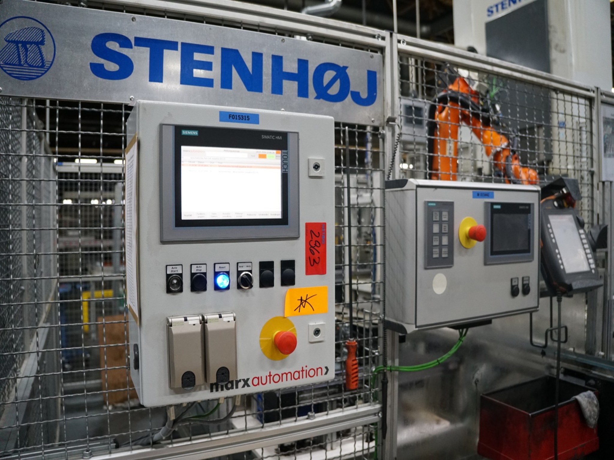 Centra obróbcze, maszyny do obróbki metalu i linie produkcyjne z branży motoryzacyjnej-2