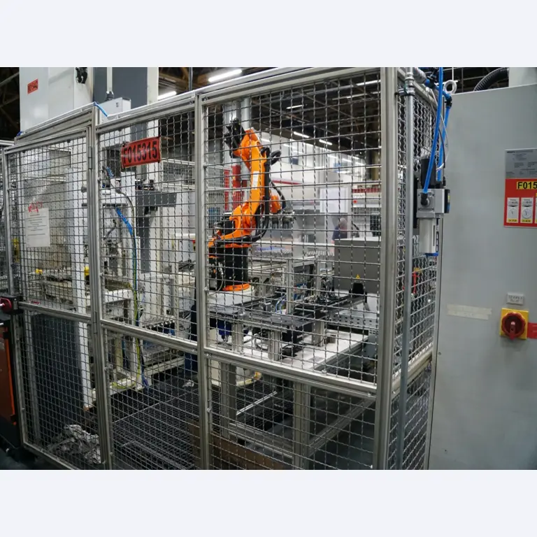 Centra obróbcze, maszyny do obróbki metalu i linie produkcyjne z branży motoryzacyjnej-4
