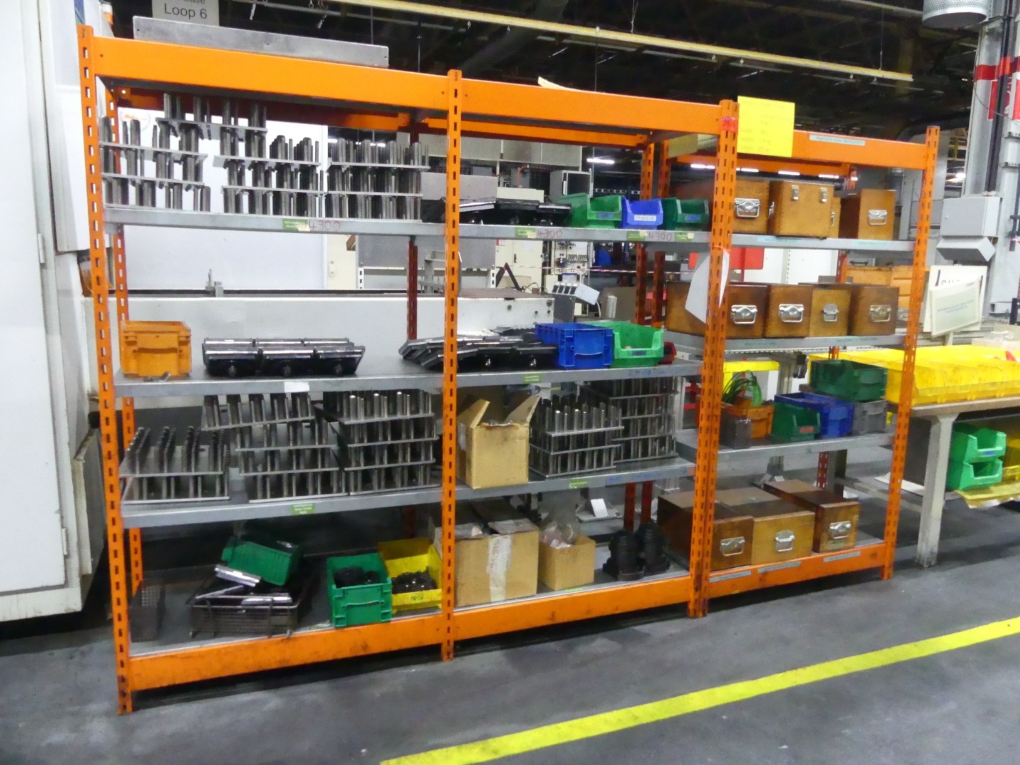 Centra obróbcze, maszyny do obróbki metalu i linie produkcyjne z branży motoryzacyjnej-1