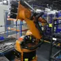 thumbnail-Centra obróbcze, maszyny do obróbki metalu i linie produkcyjne z branży motoryzacyjnej-3