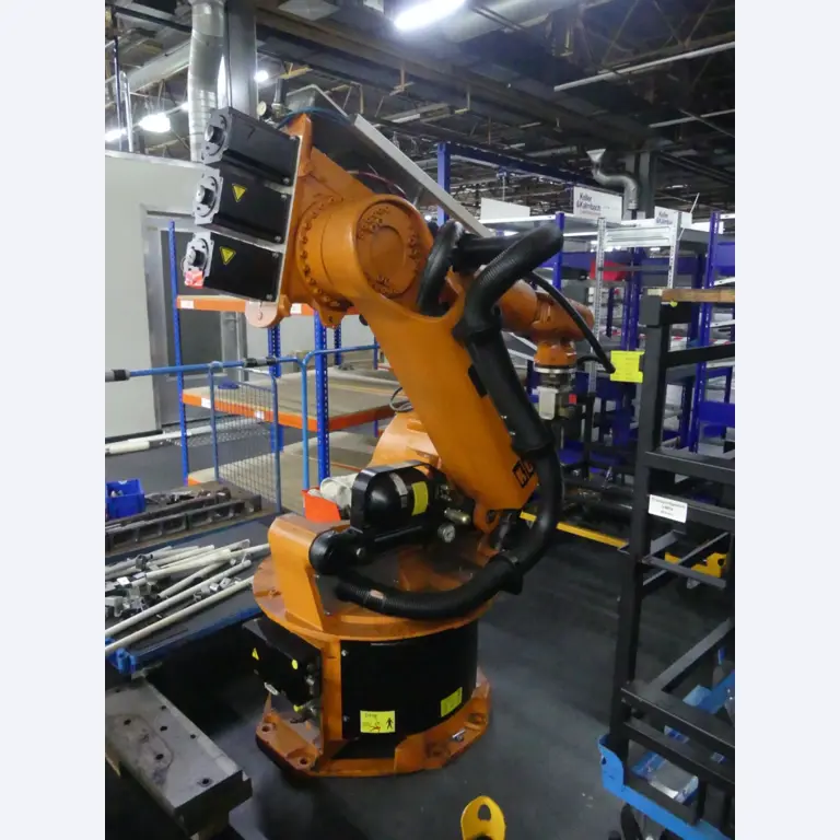 Centra obróbcze, maszyny do obróbki metalu i linie produkcyjne z branży motoryzacyjnej-3