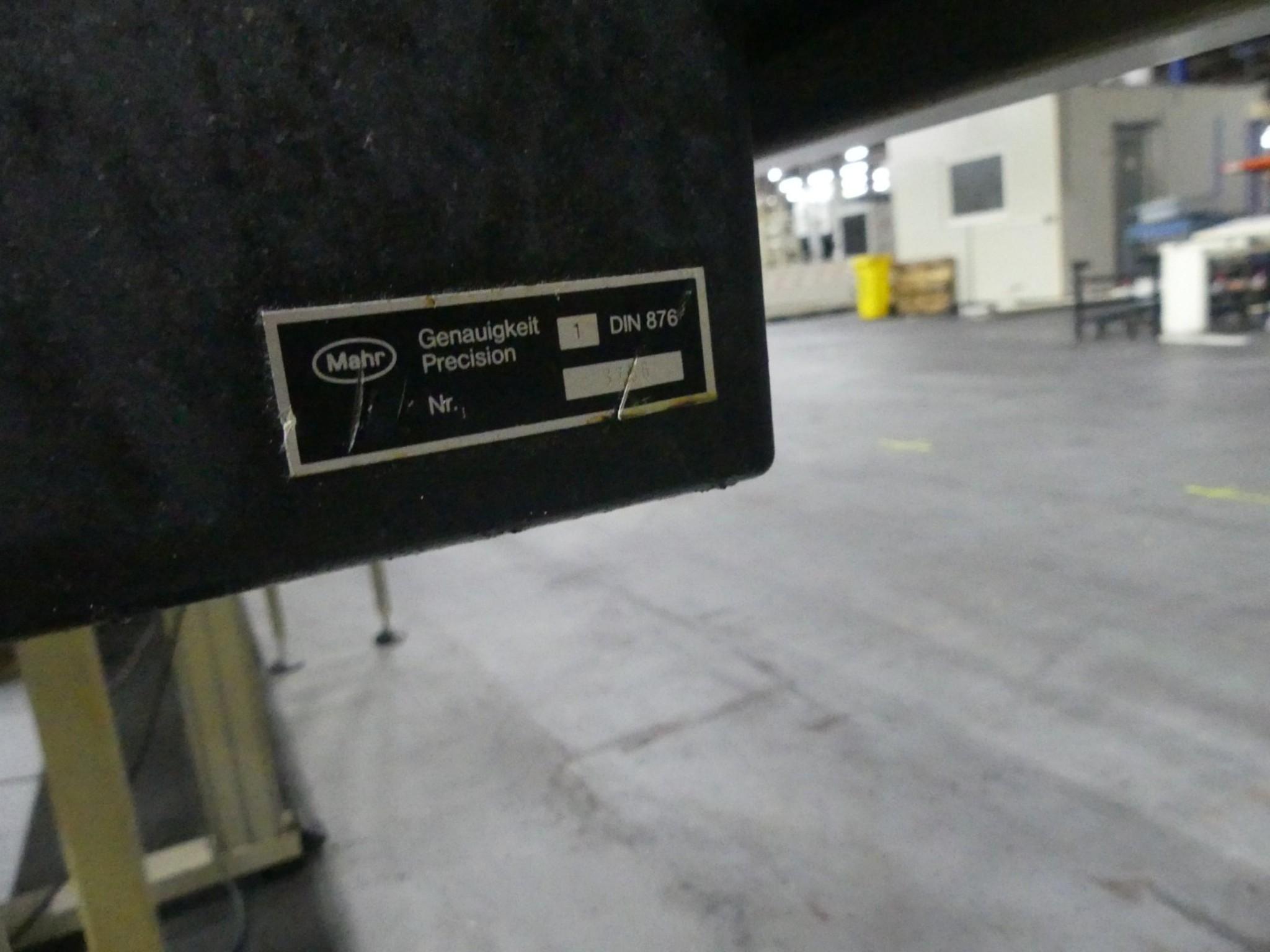 Centra obróbcze, maszyny do obróbki metalu i linie produkcyjne z branży motoryzacyjnej-3