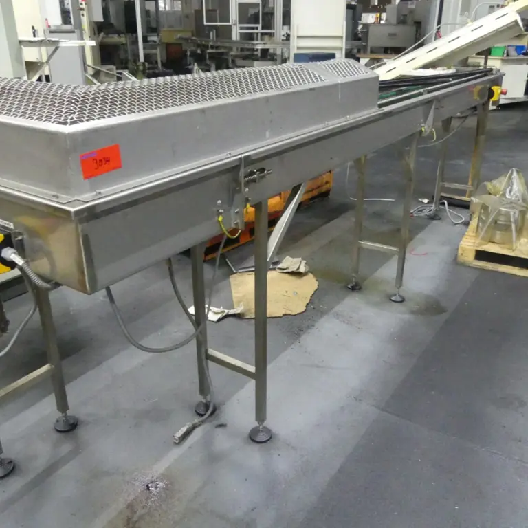 Material transport route post