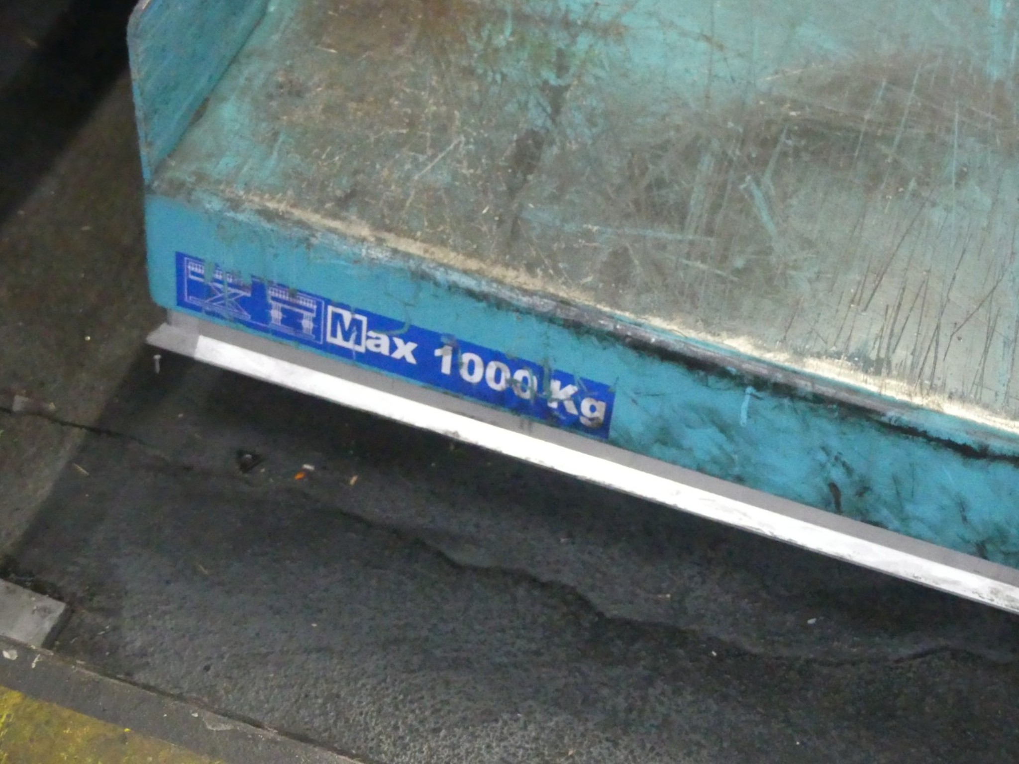 Centra obróbcze, maszyny do obróbki metalu i linie produkcyjne z branży motoryzacyjnej-2