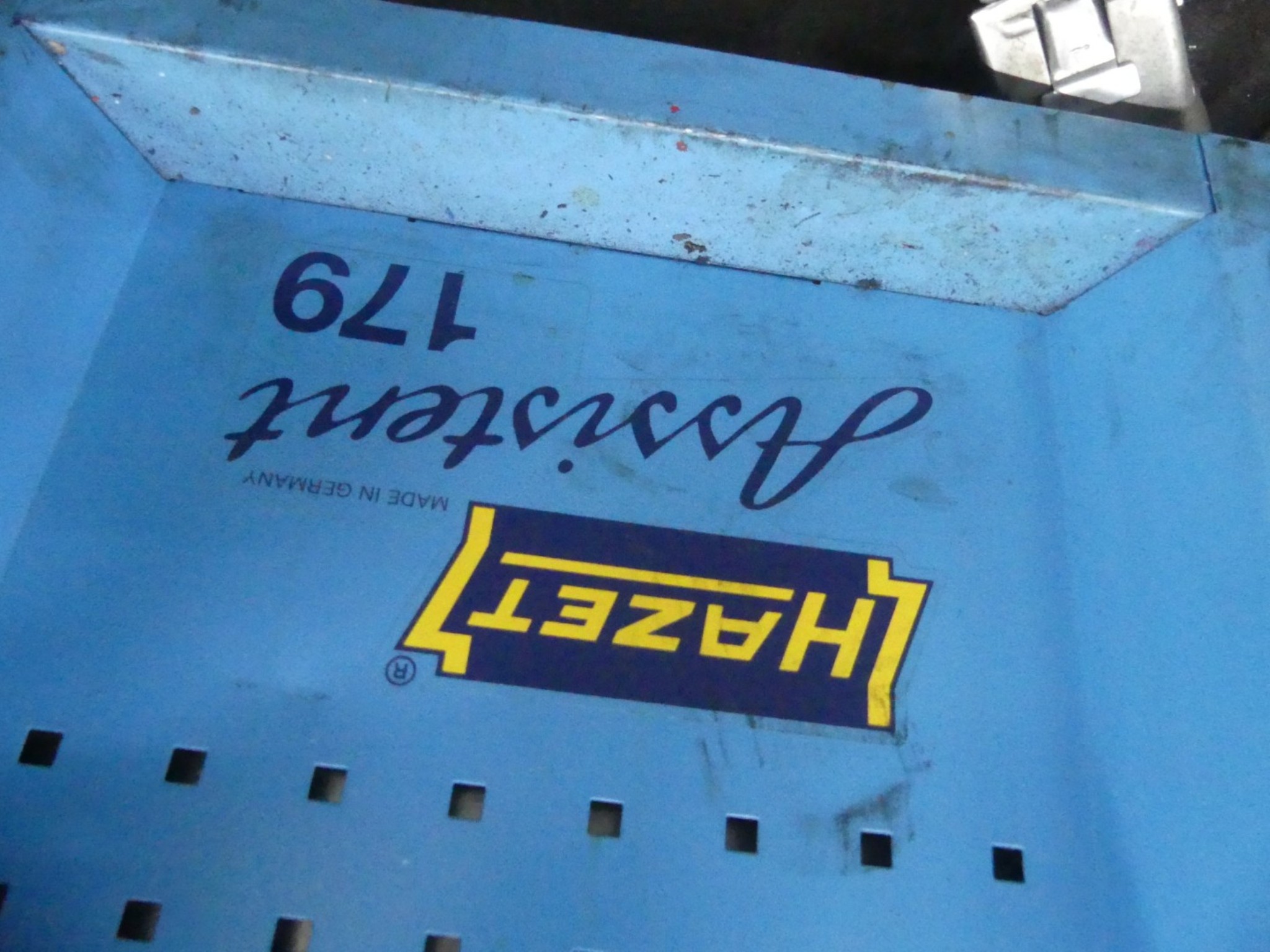 Centra obróbcze, maszyny do obróbki metalu i linie produkcyjne z branży motoryzacyjnej-3