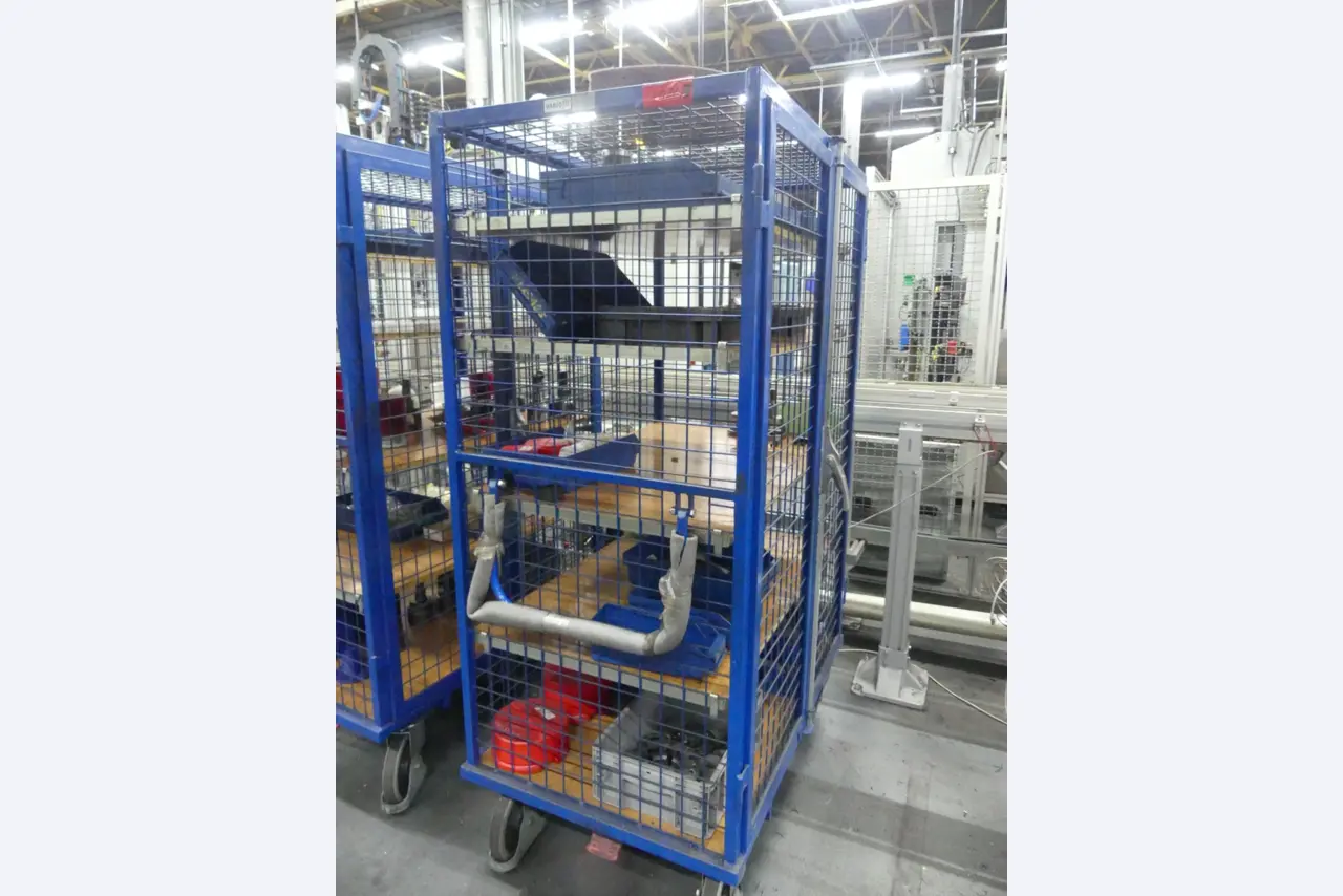Centra obróbcze, maszyny do obróbki metalu i linie produkcyjne z branży motoryzacyjnej-2