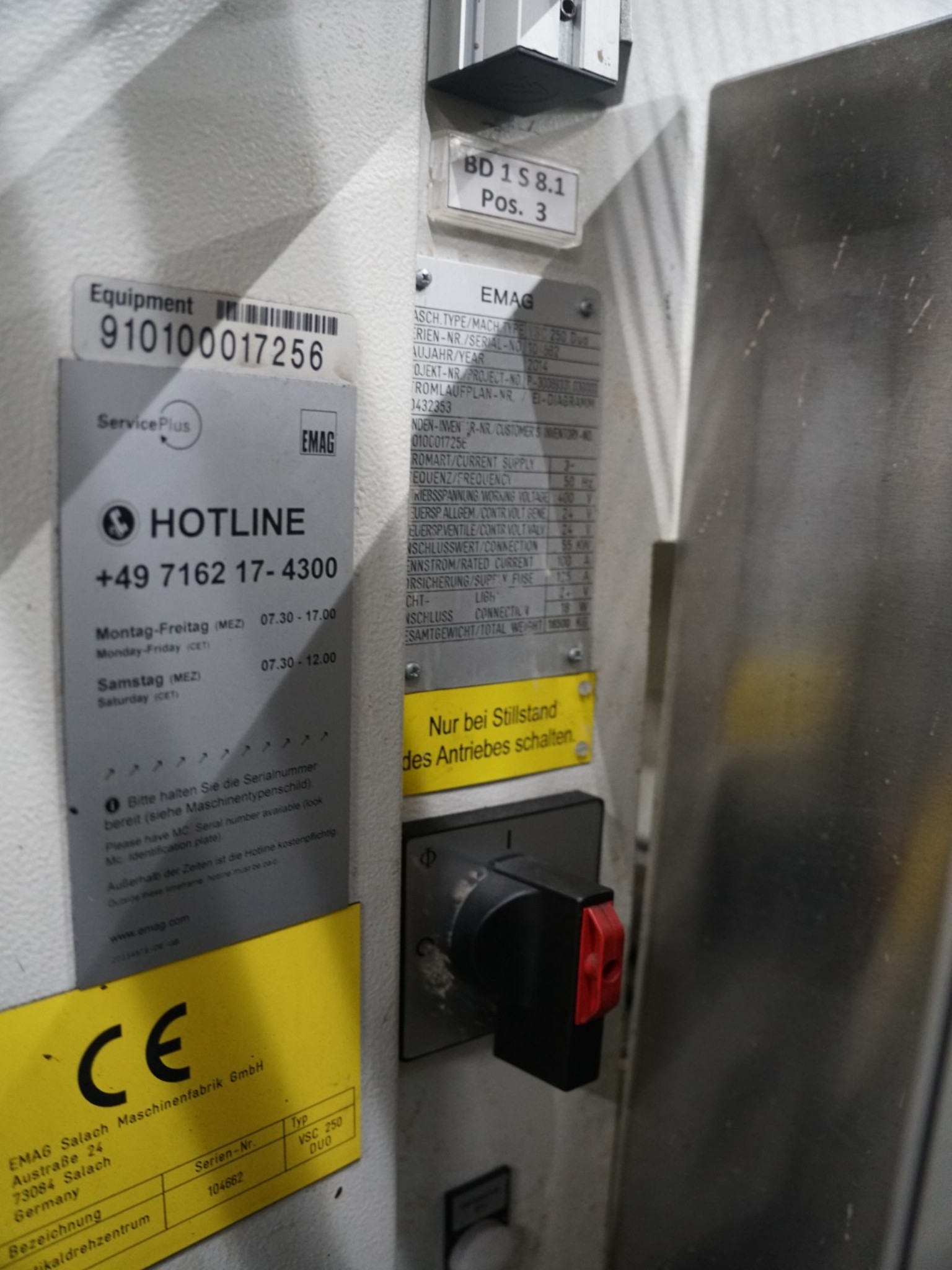 Centra obróbcze, maszyny do obróbki metalu i linie produkcyjne z branży motoryzacyjnej-5