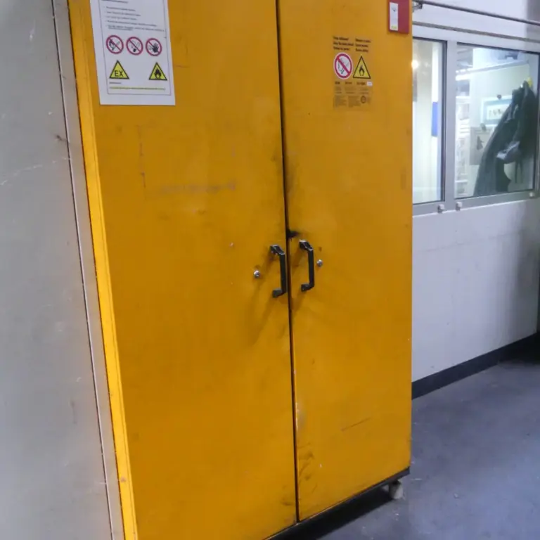 Armoire pour produits dangereux Düperthal FPF 20