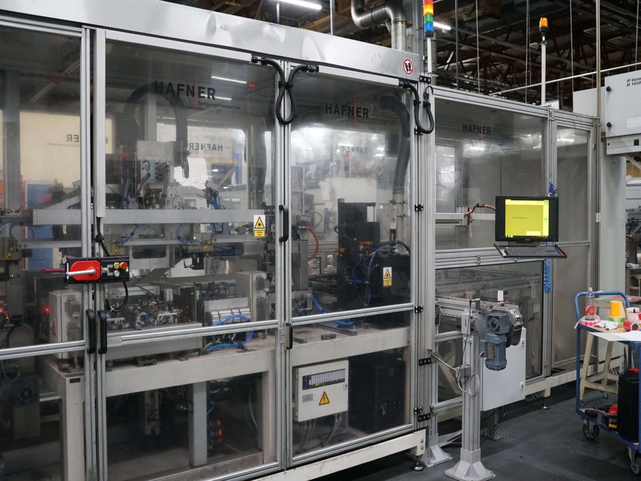 Bearbeitungszentren, metallbearbeitende Maschinen und Produktionslinien aus der Automobilindustrie-5