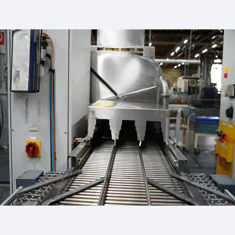 Bearbeitungszentren, metallbearbeitende Maschinen und Produktionslinien aus der Automobilindustrie-2