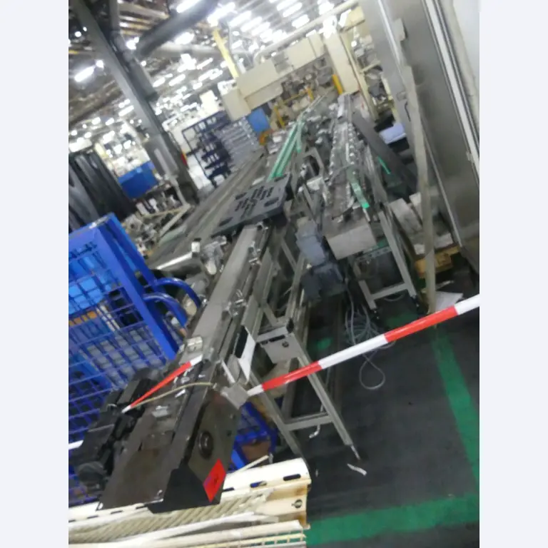 Bearbeitungszentren, metallbearbeitende Maschinen und Produktionslinien aus der Automobilindustrie-1