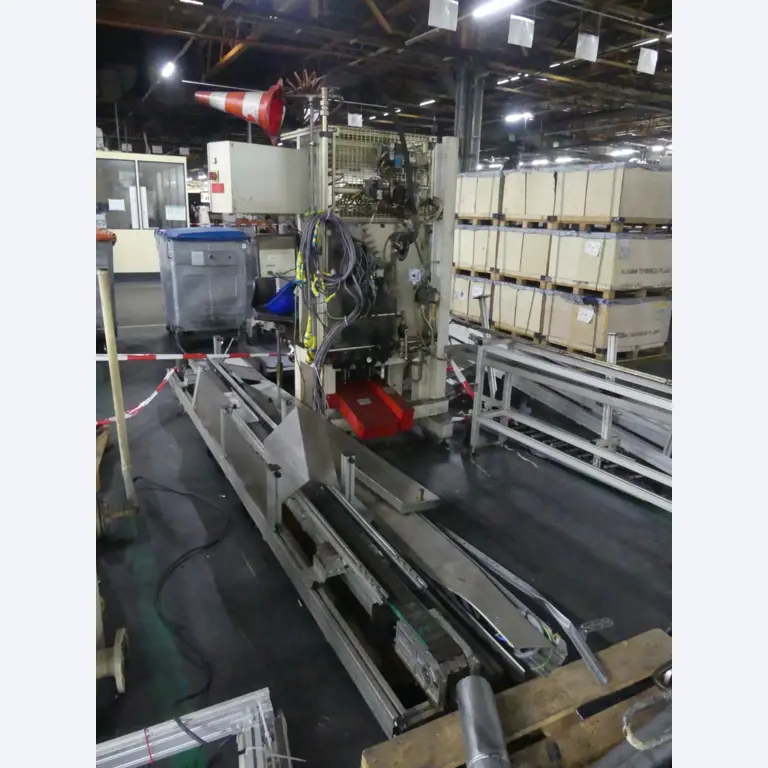 Bearbeitungszentren, metallbearbeitende Maschinen und Produktionslinien aus der Automobilindustrie-3