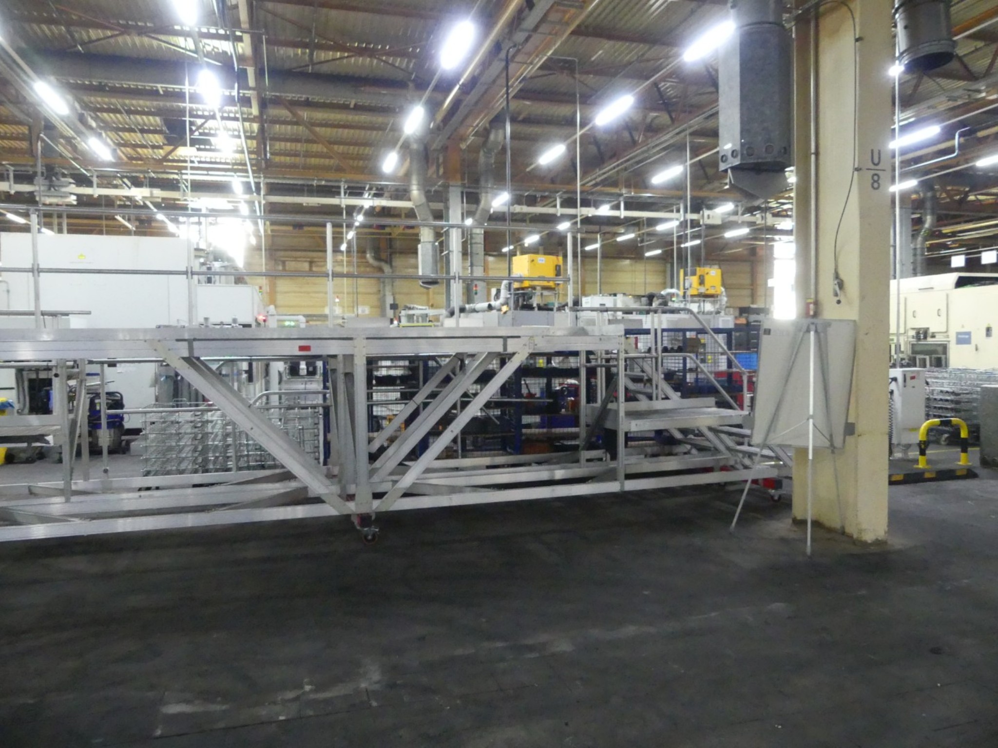 Machining centers, metalworking machines and production lines from the automotive industry-2
