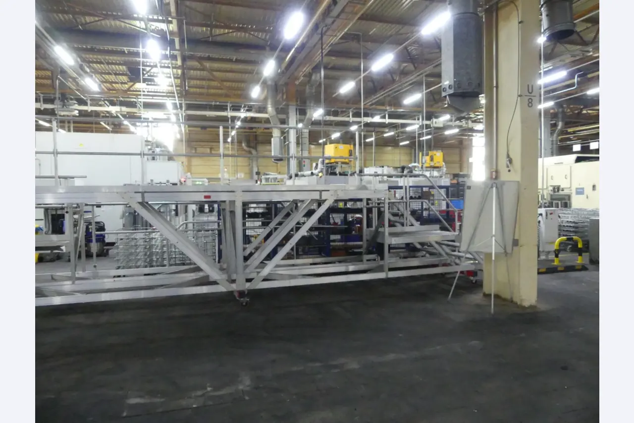 Machining centers, metalworking machines and production lines from the automotive industry-2