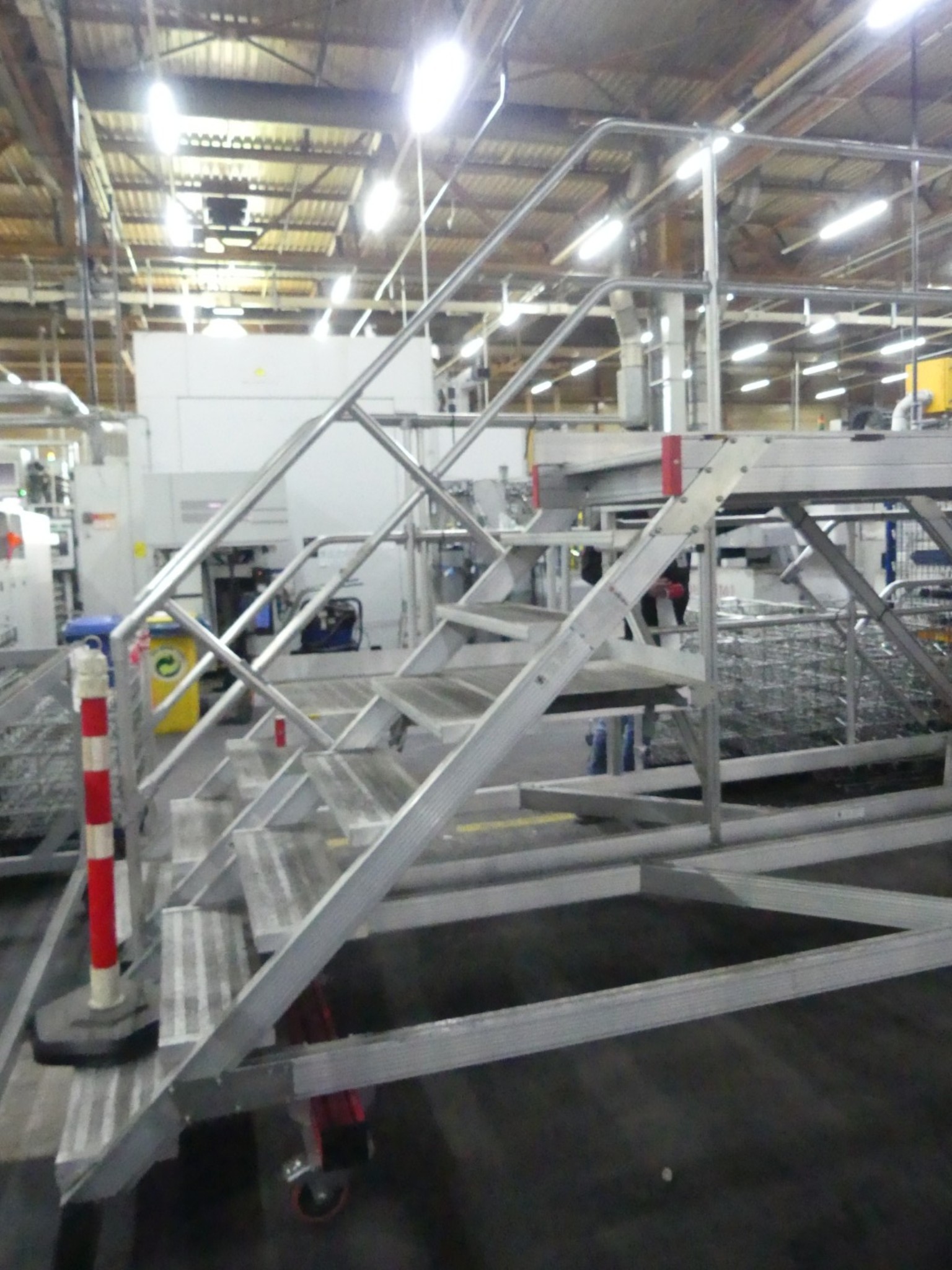 Machining centers, metalworking machines and production lines from the automotive industry-5