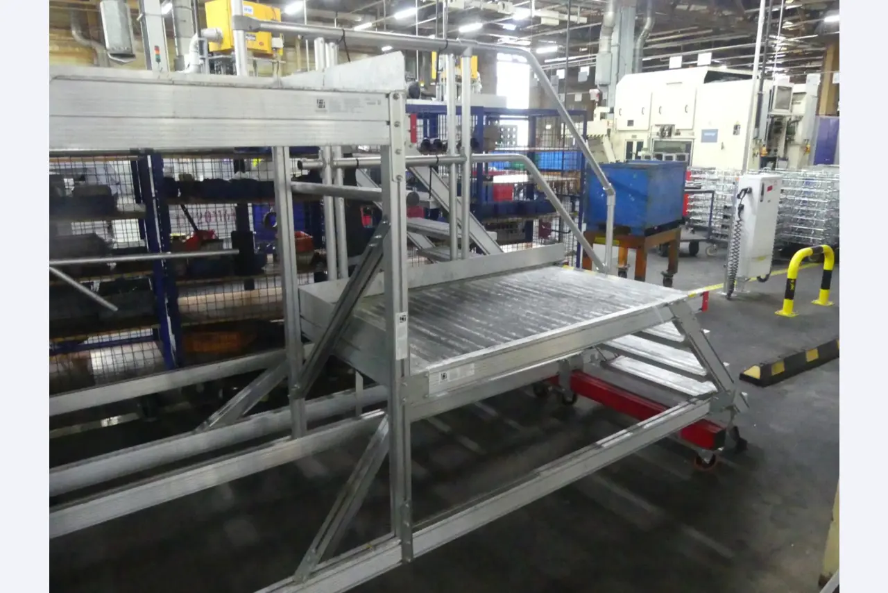 Machining centers, metalworking machines and production lines from the automotive industry-8