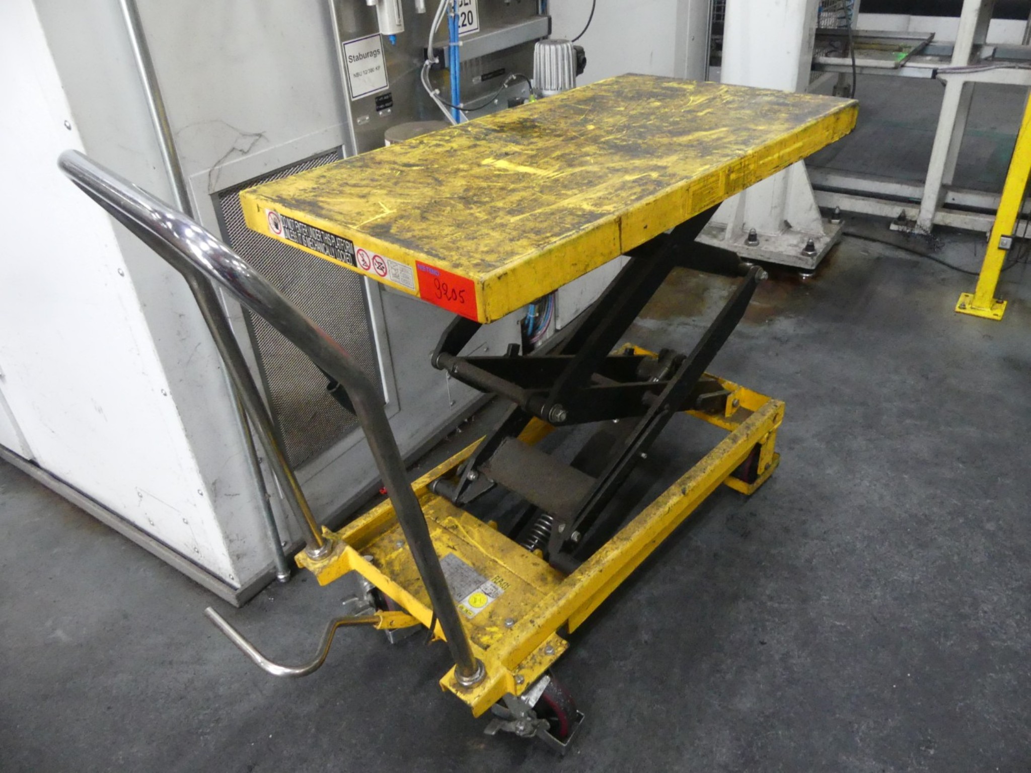 Centra obróbcze, maszyny do obróbki metalu i linie produkcyjne z branży motoryzacyjnej-1