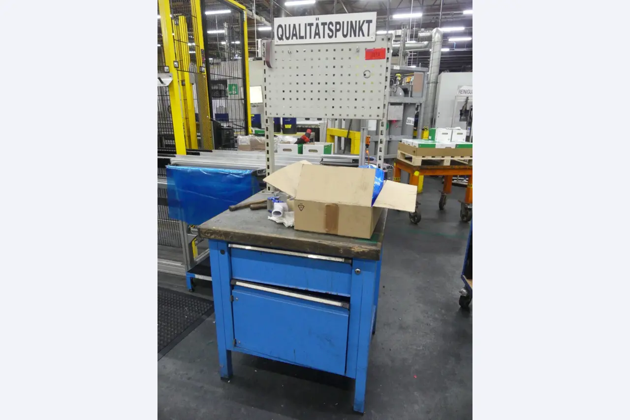 Centra obróbcze, maszyny do obróbki metalu i linie produkcyjne z branży motoryzacyjnej-1