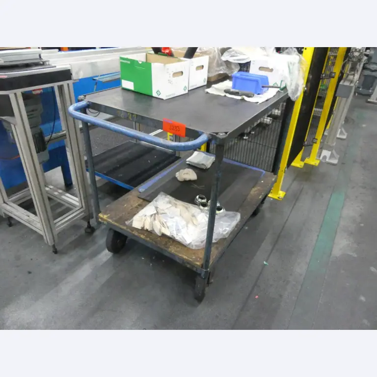 Bearbeitungszentren, metallbearbeitende Maschinen und Produktionslinen aus der Automobilindustrie-1