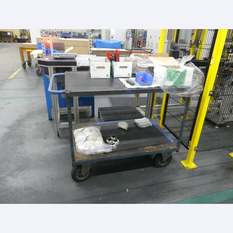 Bearbeitungszentren, metallbearbeitende Maschinen und Produktionslinen aus der Automobilindustrie-2