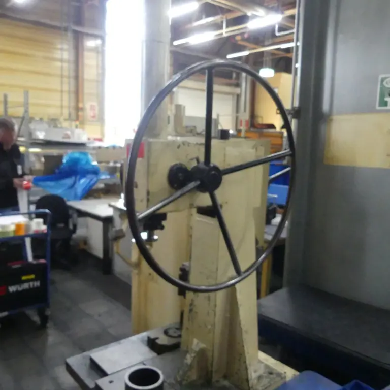 Rotary mandrel press
