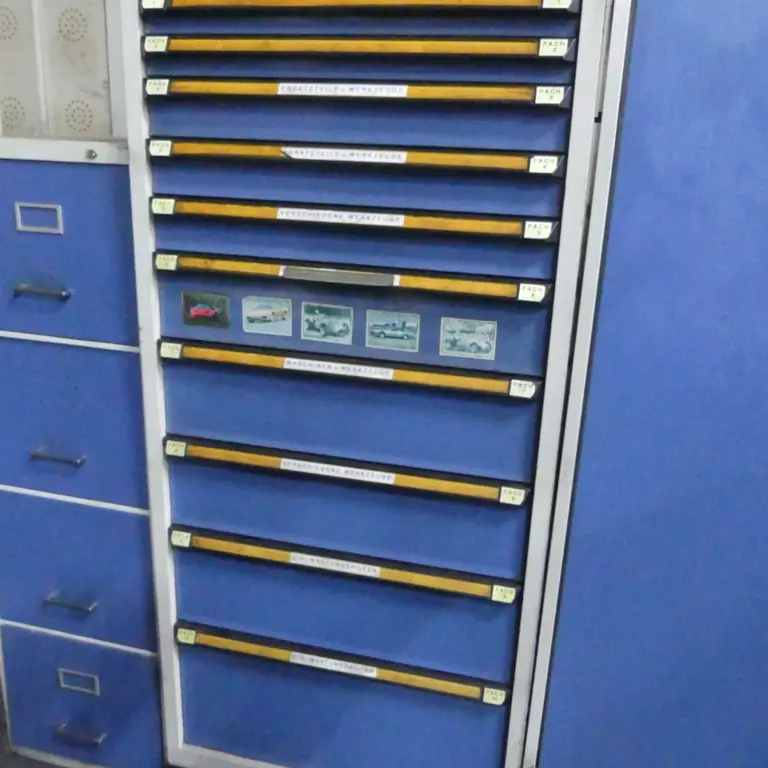 WZ cupboard