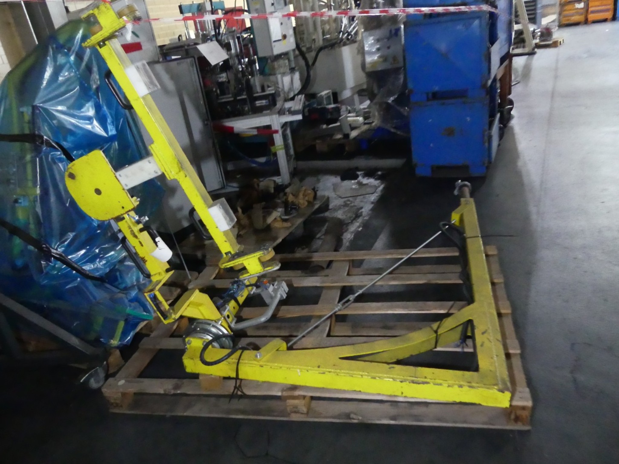 Centra obróbcze, maszyny do obróbki metalu i linie produkcyjne z branży motoryzacyjnej-7