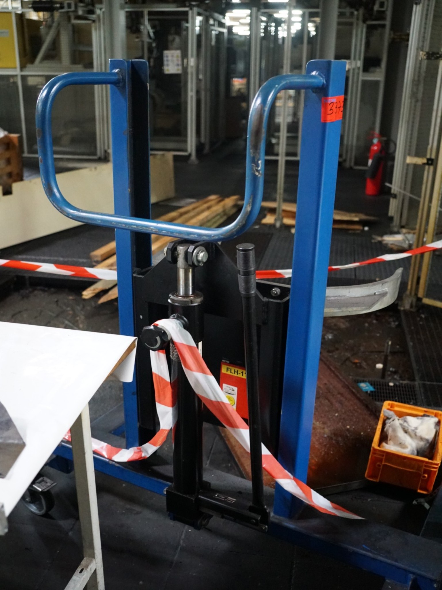 Centra obróbcze, maszyny do obróbki metalu i linie produkcyjne z branży motoryzacyjnej-1