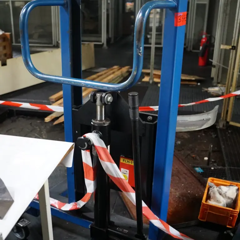Barrel lifter