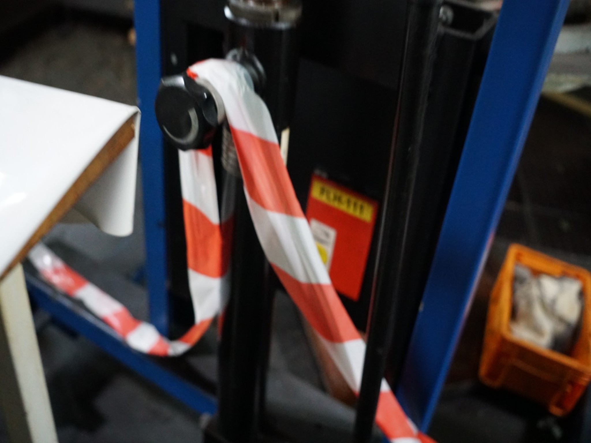 Centra obróbcze, maszyny do obróbki metalu i linie produkcyjne z branży motoryzacyjnej-2