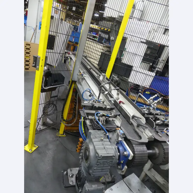 Centra obróbcze, maszyny do obróbki metalu i linie produkcyjne z branży motoryzacyjnej-5